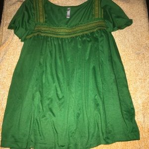 COPY - Green & gold baby-doll top.